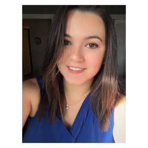 Meet your Posher, Hillary